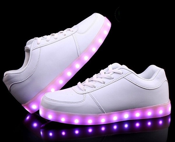 darila za otroke LED čevlji