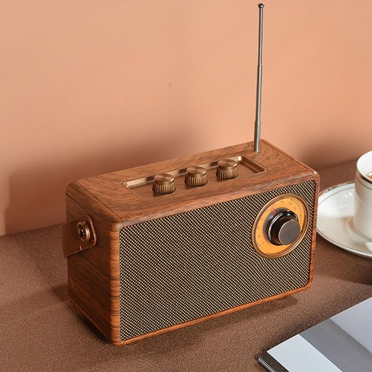 Stari AM/FM radio